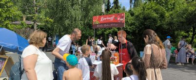 1 июня в Центральном парке Мытищи прошла дегустация продукции от компании «Barinoff»
